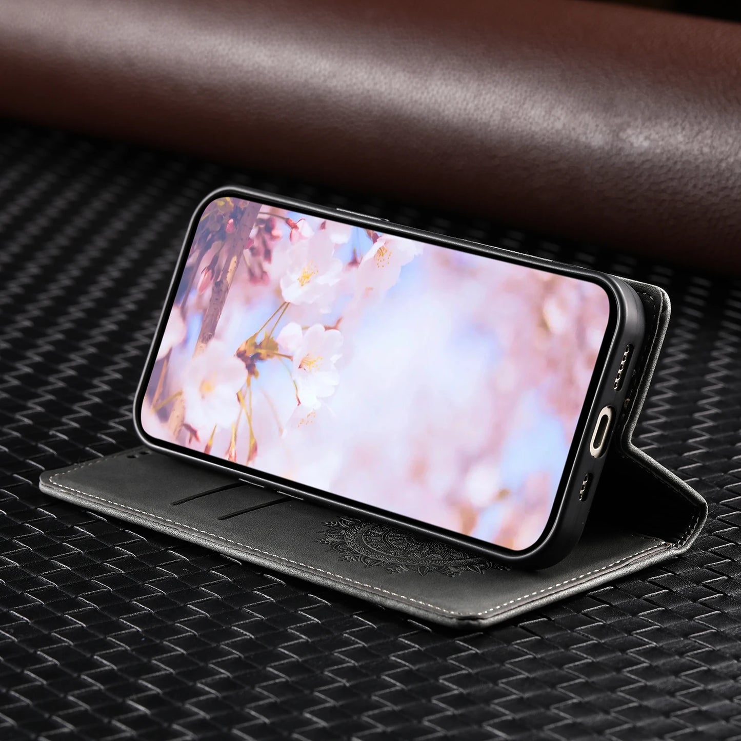 Premium Leather Magnetic Phone Case – Wallet Flip Cover with Card Slots for Samsung Glaxxy
